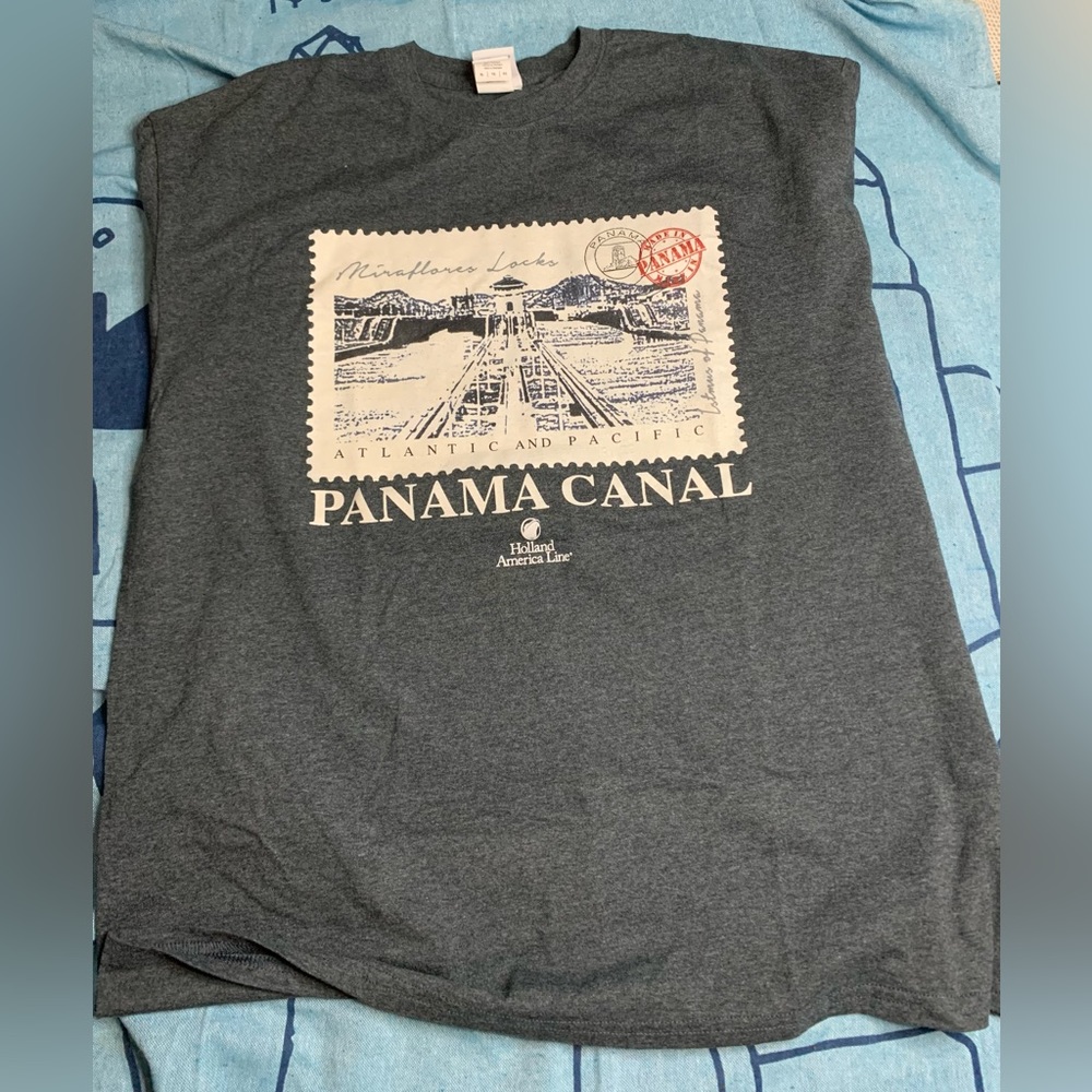 Holland America Line Panama Canal Grey Men's XL T-Shirt